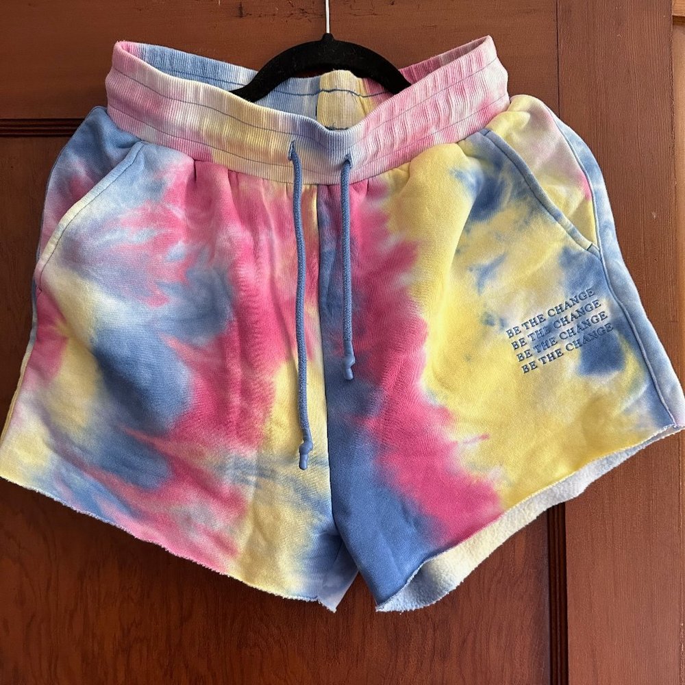 Balance Athletica Affirmation Short in Acid Rain - Size Medium